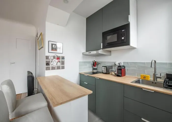 6eme - アパート *